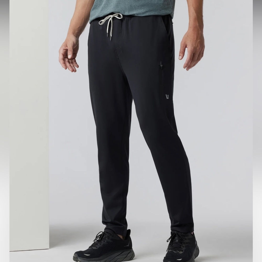 Vuori Men’s Sunday Performance Track Pant 2.0